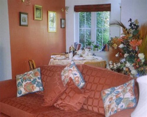 The Yellow House B&B Woodborough  Dış mekan fotoğraf